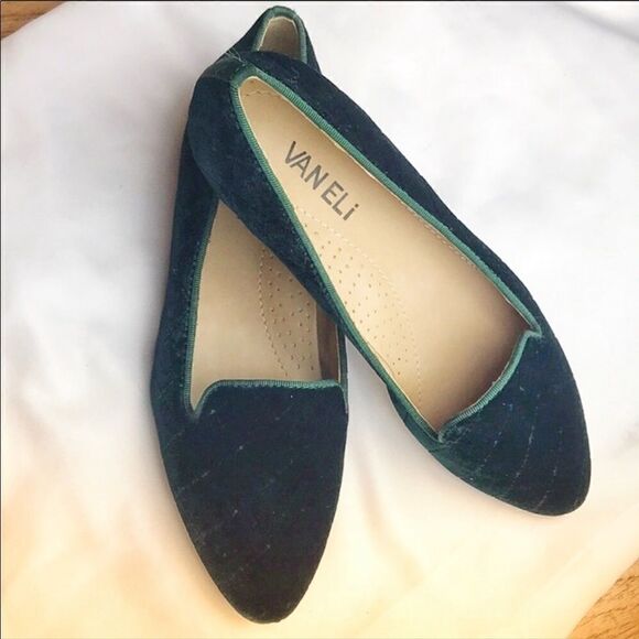 VANELI GREEN VELVET “DIAMOND” DESIGN FLATS… - Picture 4 of 6